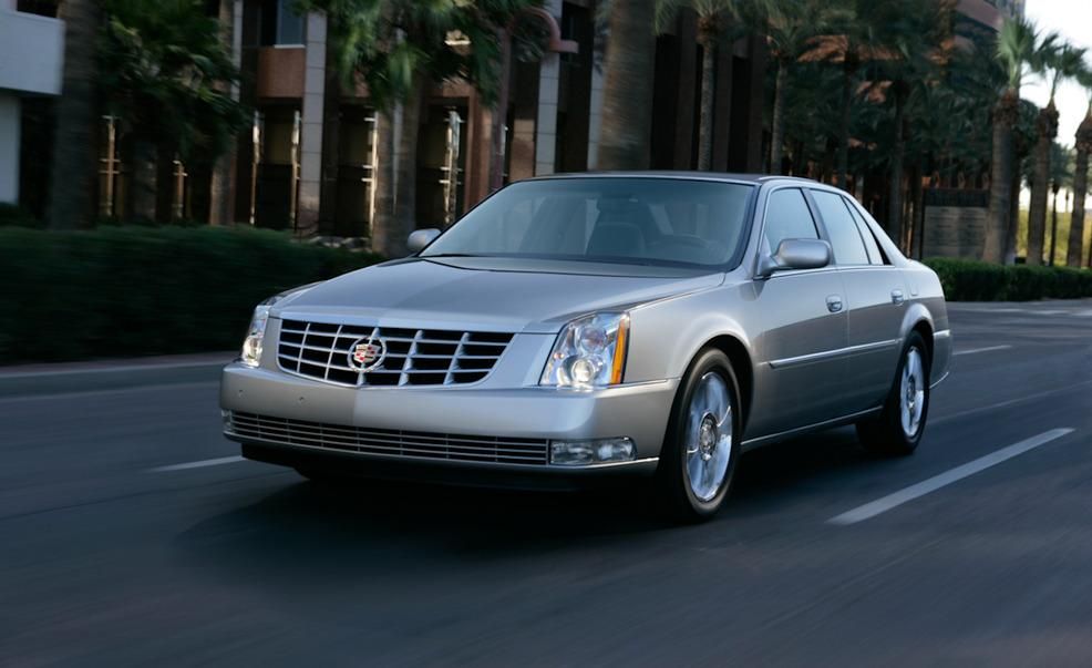 What's the 2007 Cadillac DTS air suspension switch location?